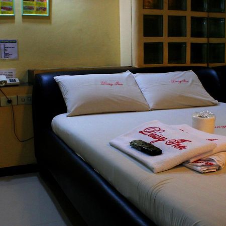 Daisy Hotel Pasig City Εξωτερικό φωτογραφία